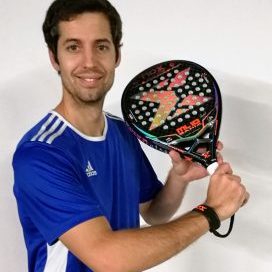 Padel valmentaja David Lozano